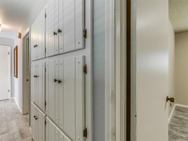 3405 Woodsboro Drive, Norman, OK 73072