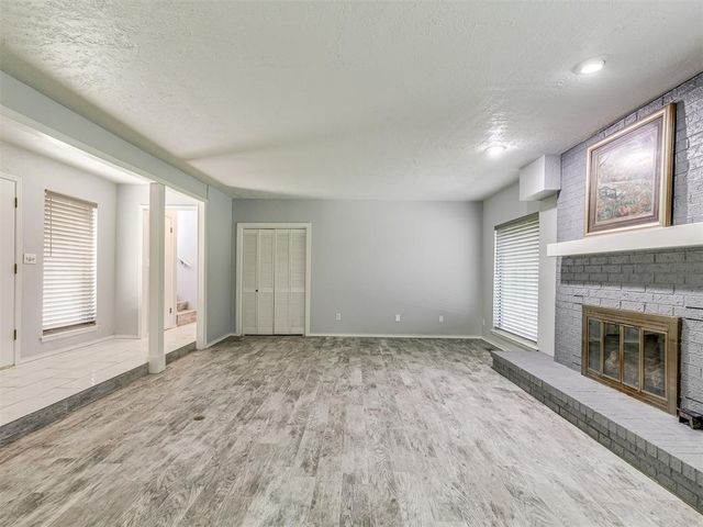 3405 Woodsboro Drive, Norman, OK 73072