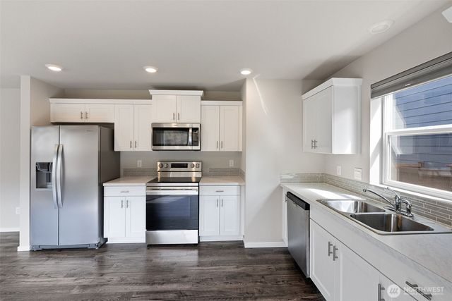 1454 SW Pendleton Way, Port Orchard, WA 98367