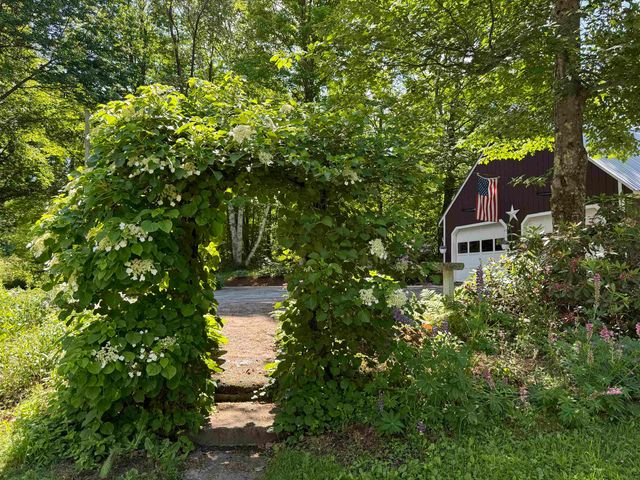 1198 Georgia Mountain Road, Georgia, VT 05454
