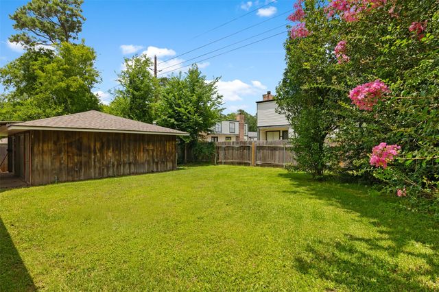 18108 Wild Oak Drive, Houston, TX 77090