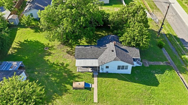 754 N Main Drive, Van Alstyne, TX 75495