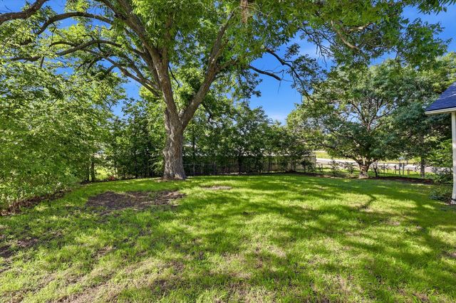 754 N Main Drive, Van Alstyne, TX 75495
