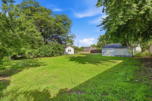 754 N Main Drive, Van Alstyne, TX 75495
