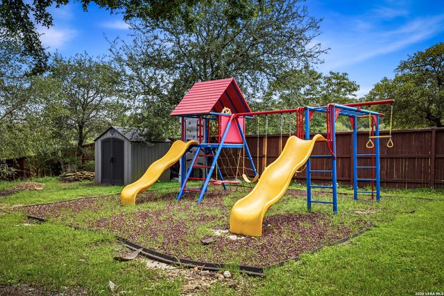 714 Ruidosa Downs, Helotes, TX 78023