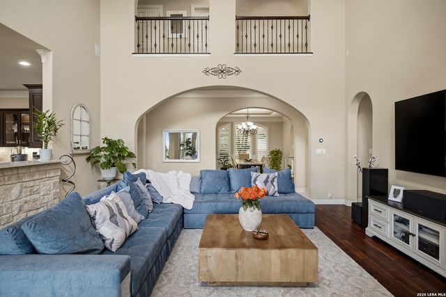 714 Ruidosa Downs, Helotes, TX 78023