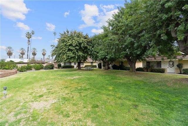 534 Roosevelt Road A, Redlands, CA 92374