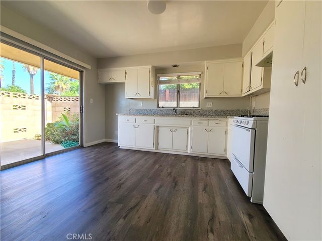 534 Roosevelt Road A, Redlands, CA 92374