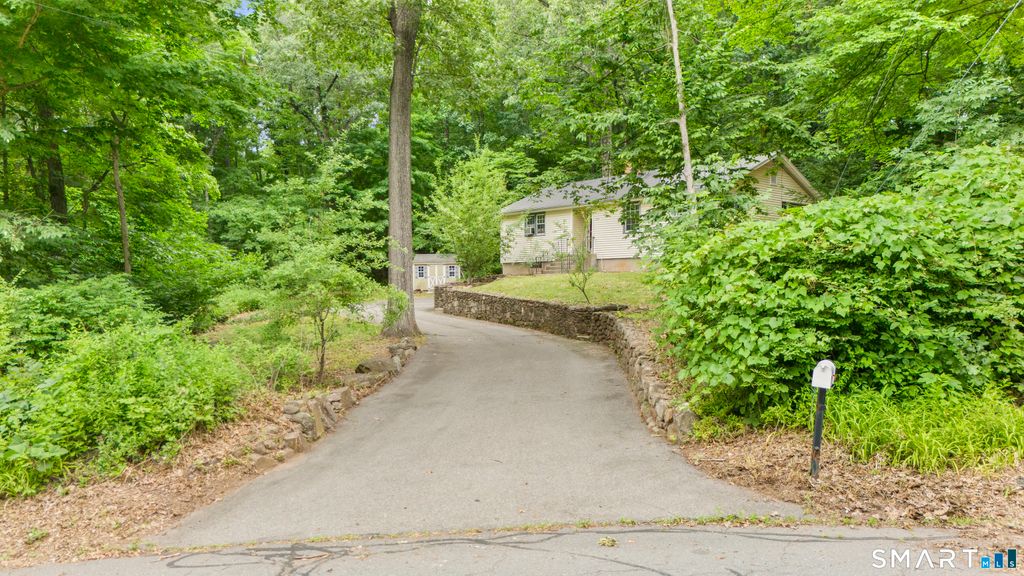 1218 Woodruff Street, Southington, CT 06489