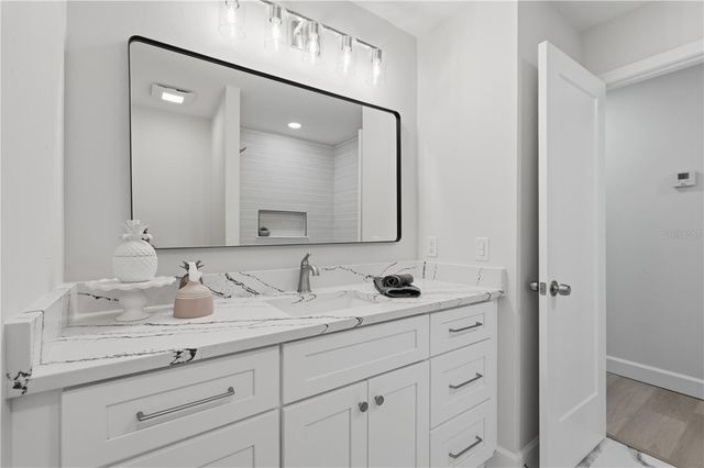 38 SE 195TH STREET, Suwannee, FL 32692