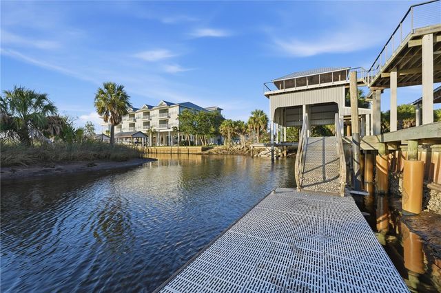 38 SE 195TH STREET, Suwannee, FL 32692