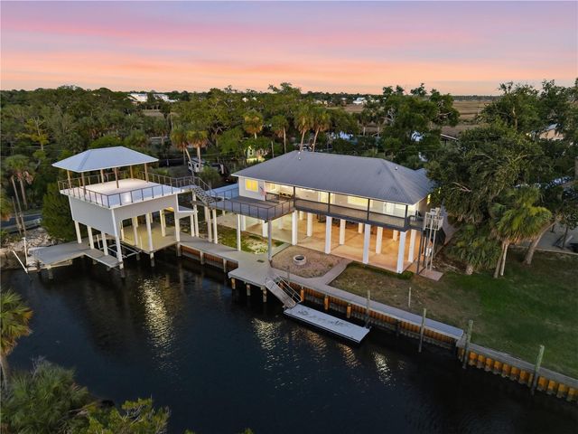 38 SE 195TH STREET, Suwannee, FL 32692