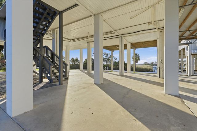38 SE 195TH STREET, Suwannee, FL 32692
