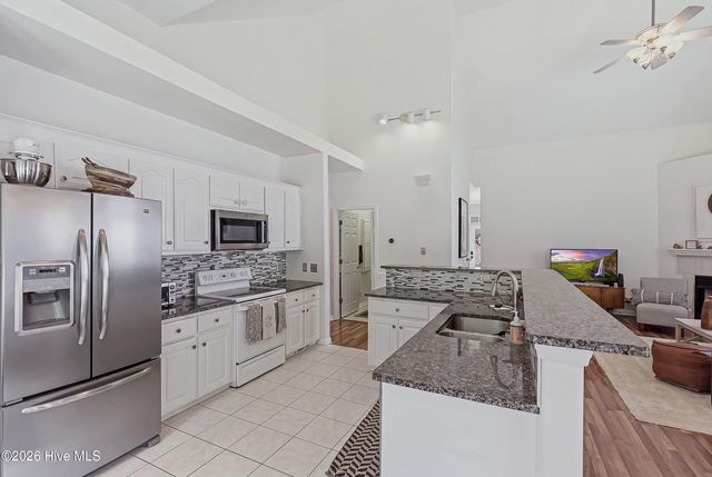 1112 Mill Run Road, Sneads Ferry, NC 28460