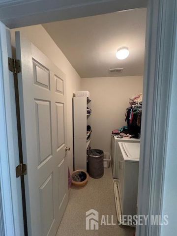 58 Windsong Circle, East Brunswick, NJ 08816