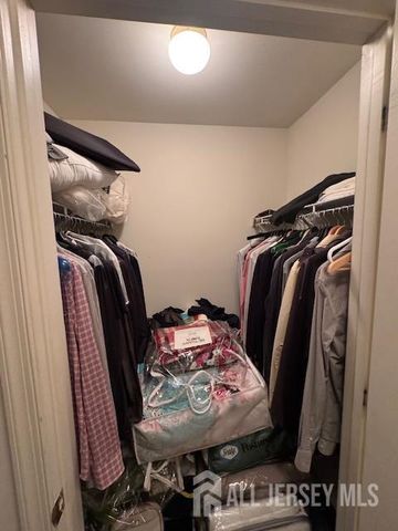 58 Windsong Circle, East Brunswick, NJ 08816