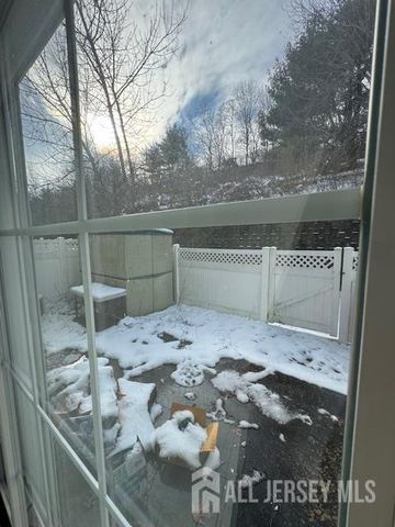 58 Windsong Circle, East Brunswick, NJ 08816