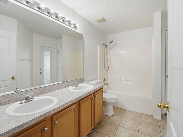 6008 KEYSTONE POINTE DRIVE, St Cloud, FL 34772
