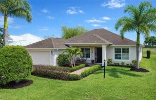 570 Gossamer Wing Way, Sebastian, FL 32958