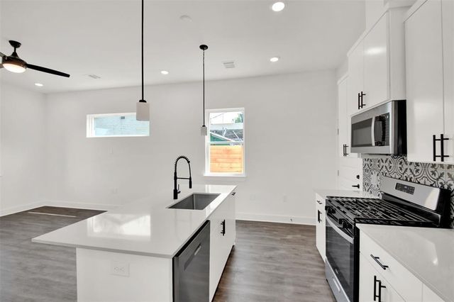 7603 Carver Ave 1-A, Austin, TX 78752