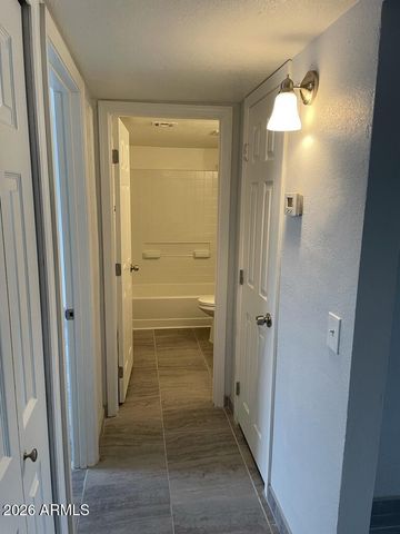 1222 E MOUNTAIN VIEW Road 208, Phoenix, AZ 85020