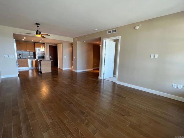 1325 Pacific Highway 1506, San Diego, CA 92101