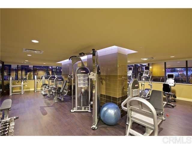 1325 Pacific Highway 1506, San Diego, CA 92101