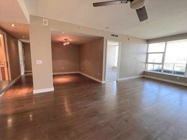 1325 Pacific Highway 1506, San Diego, CA 92101