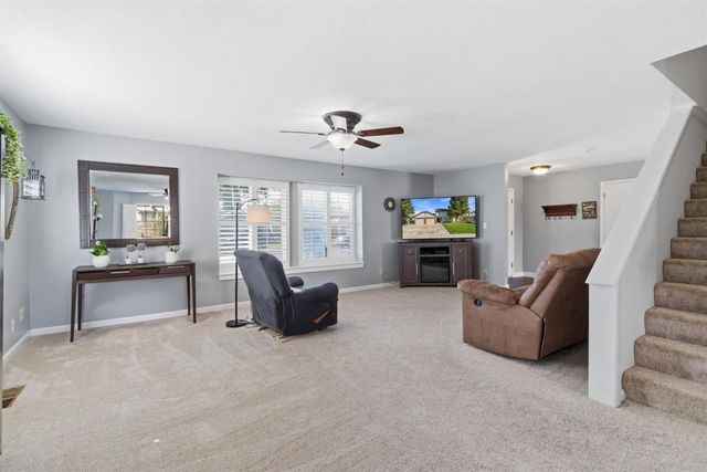 749 Nancy Dr, Ripon, CA 95366