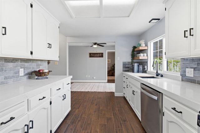 749 Nancy Dr, Ripon, CA 95366