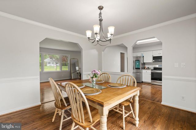 1585 MOUNTAIN VIEW RD, Stafford, VA 22554