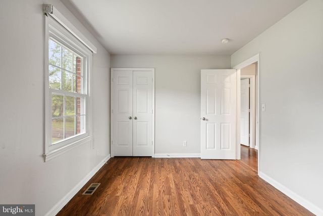 1585 MOUNTAIN VIEW RD, Stafford, VA 22554