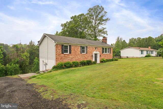 1585 MOUNTAIN VIEW RD, Stafford, VA 22554