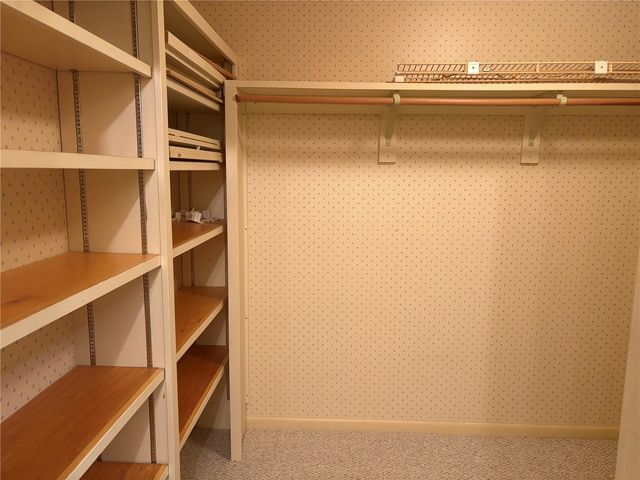 130 Thompson Drive SE 308, Cedar Rapids, IA 52403