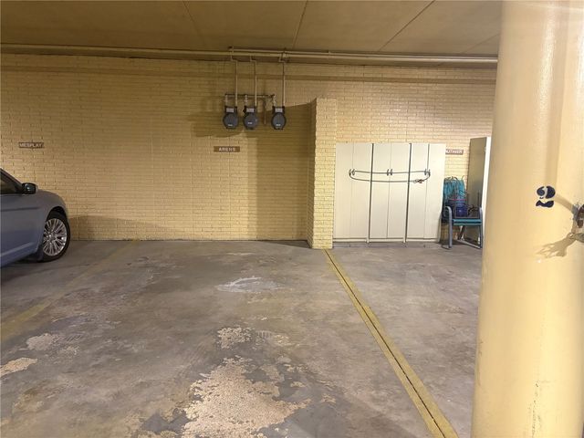 130 Thompson Drive SE 308, Cedar Rapids, IA 52403