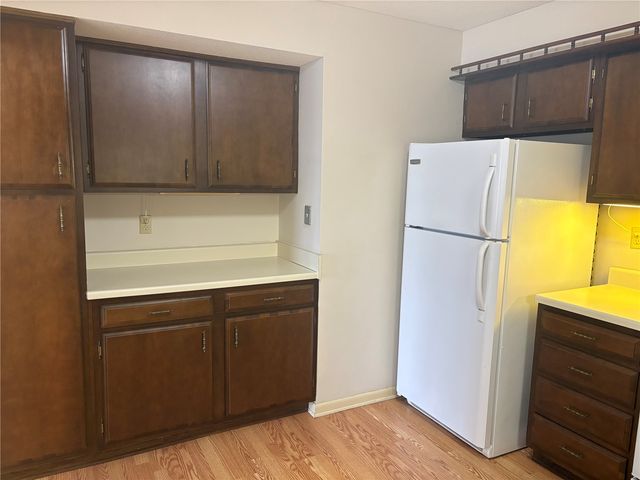 130 Thompson Drive SE 308, Cedar Rapids, IA 52403