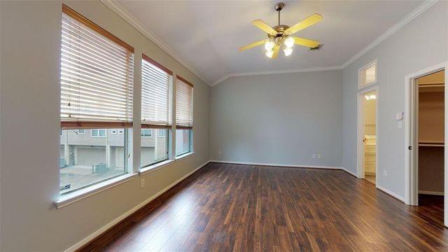 2104 Gillette Street, Houston, TX 77006