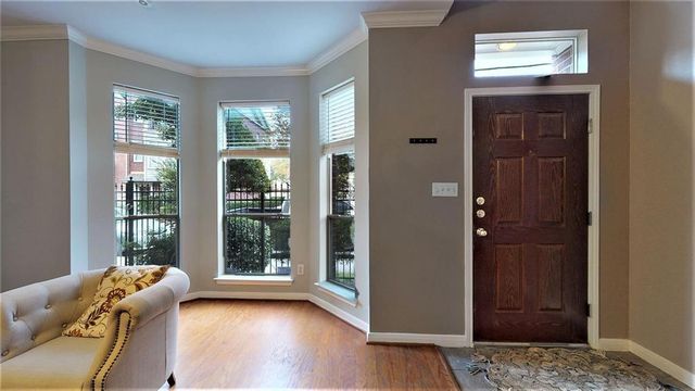 2104 Gillette Street, Houston, TX 77006