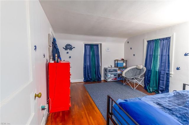 937 Dogwood TER, Norfolk, VA 23502