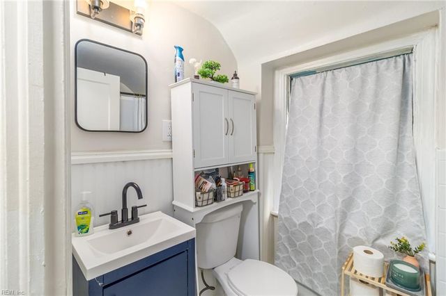 937 Dogwood TER, Norfolk, VA 23502