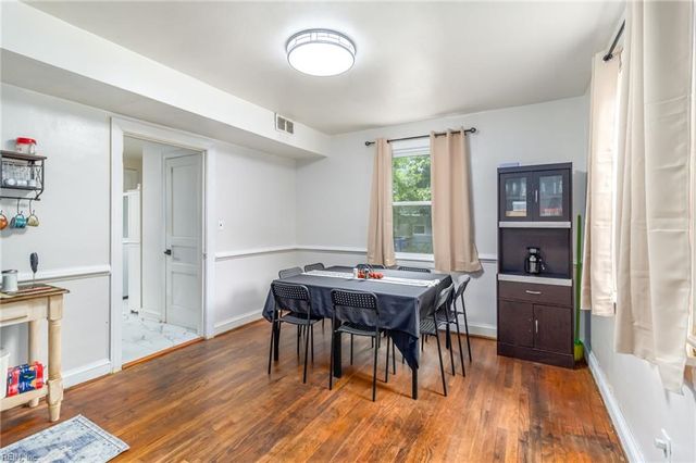 937 Dogwood TER, Norfolk, VA 23502