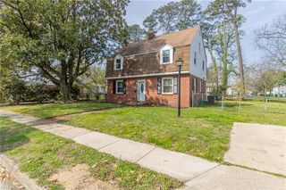 937 Dogwood TER, Norfolk, VA 23502