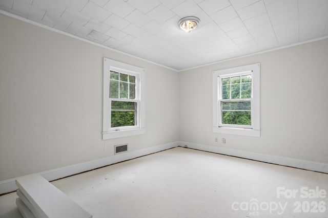 101 Harris Drive 8, Morganton, NC 28655