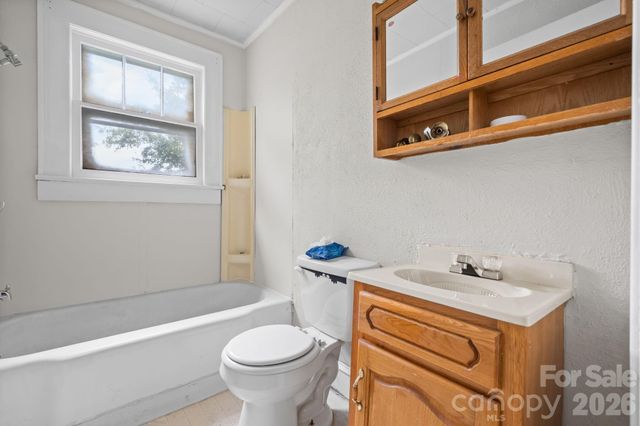 101 Harris Drive 8, Morganton, NC 28655