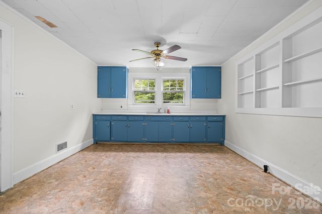 101 Harris Drive 8, Morganton, NC 28655