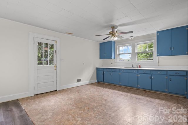101 Harris Drive 8, Morganton, NC 28655