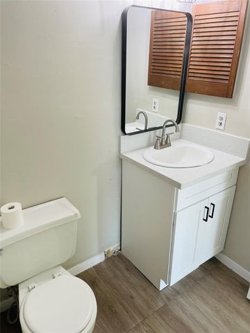 9550 Deering Drive 408, Houston, TX 77036