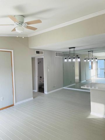 9550 Deering Drive 408, Houston, TX 77036