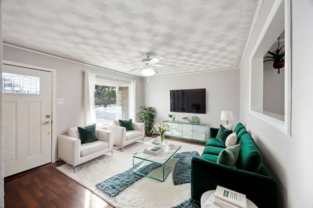 613 La Salle Drive, Richardson, TX 75081