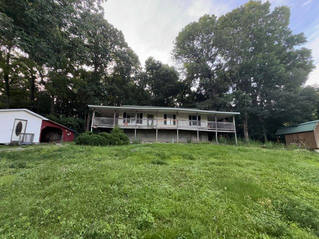 154 Gray Buck Dr, Mt Vernon, KY 40456